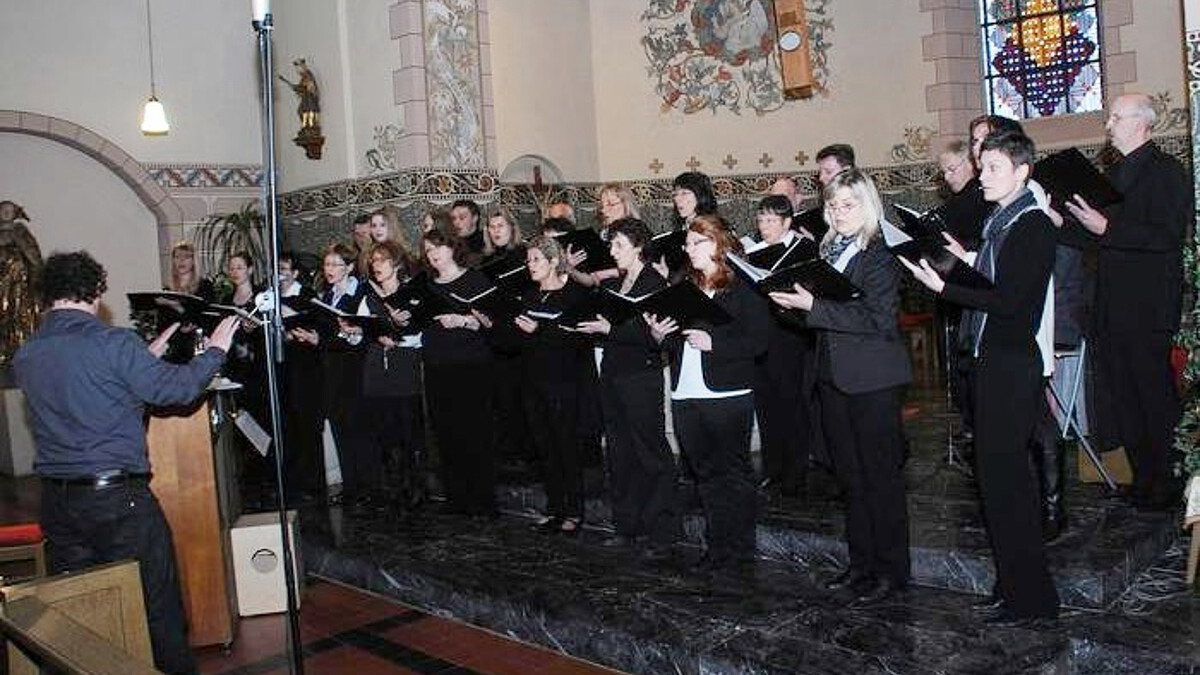 Kirchenchor Breithardt singt für neue Orgel